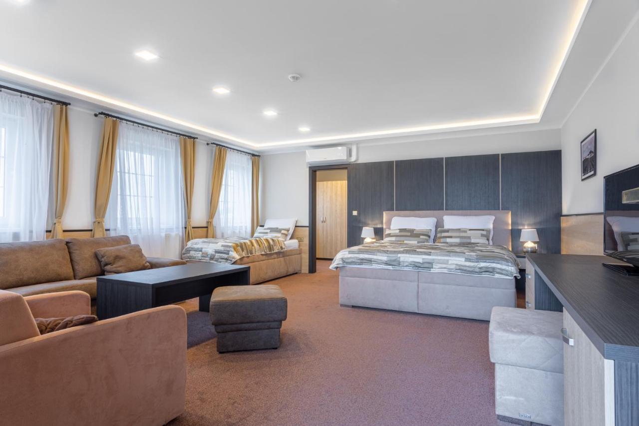 Hotel Vinarstvi U Kaplicky Zaječí Exterior foto